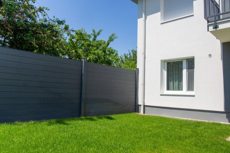 composite fencing panels and why you should pick them